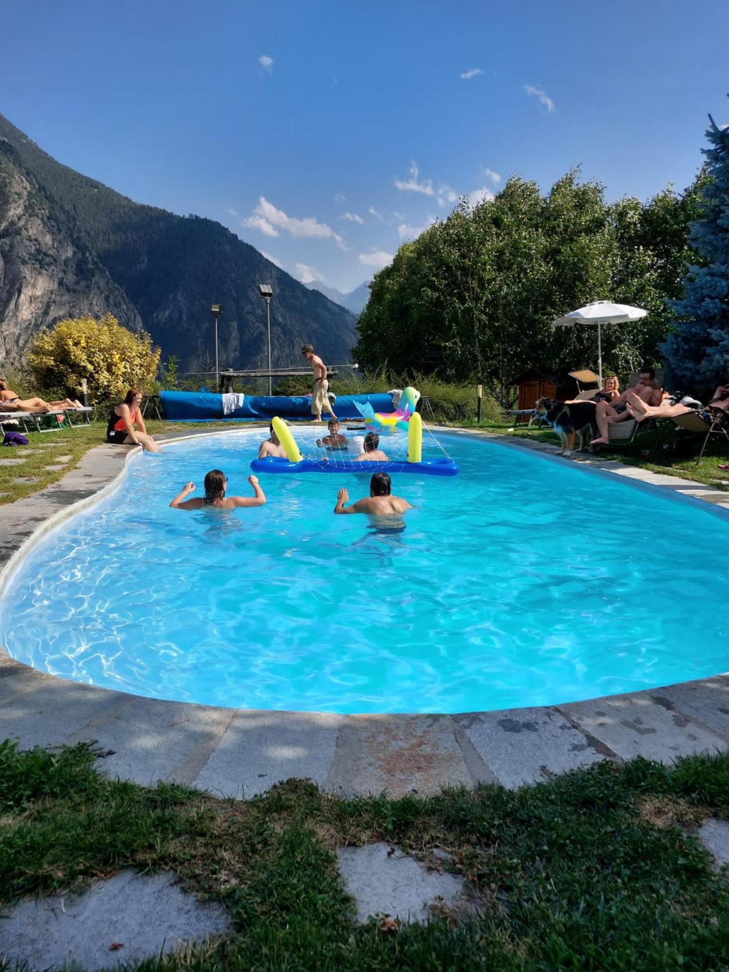 Le Relais De La Grandze Hotel Doues Buitenkant foto