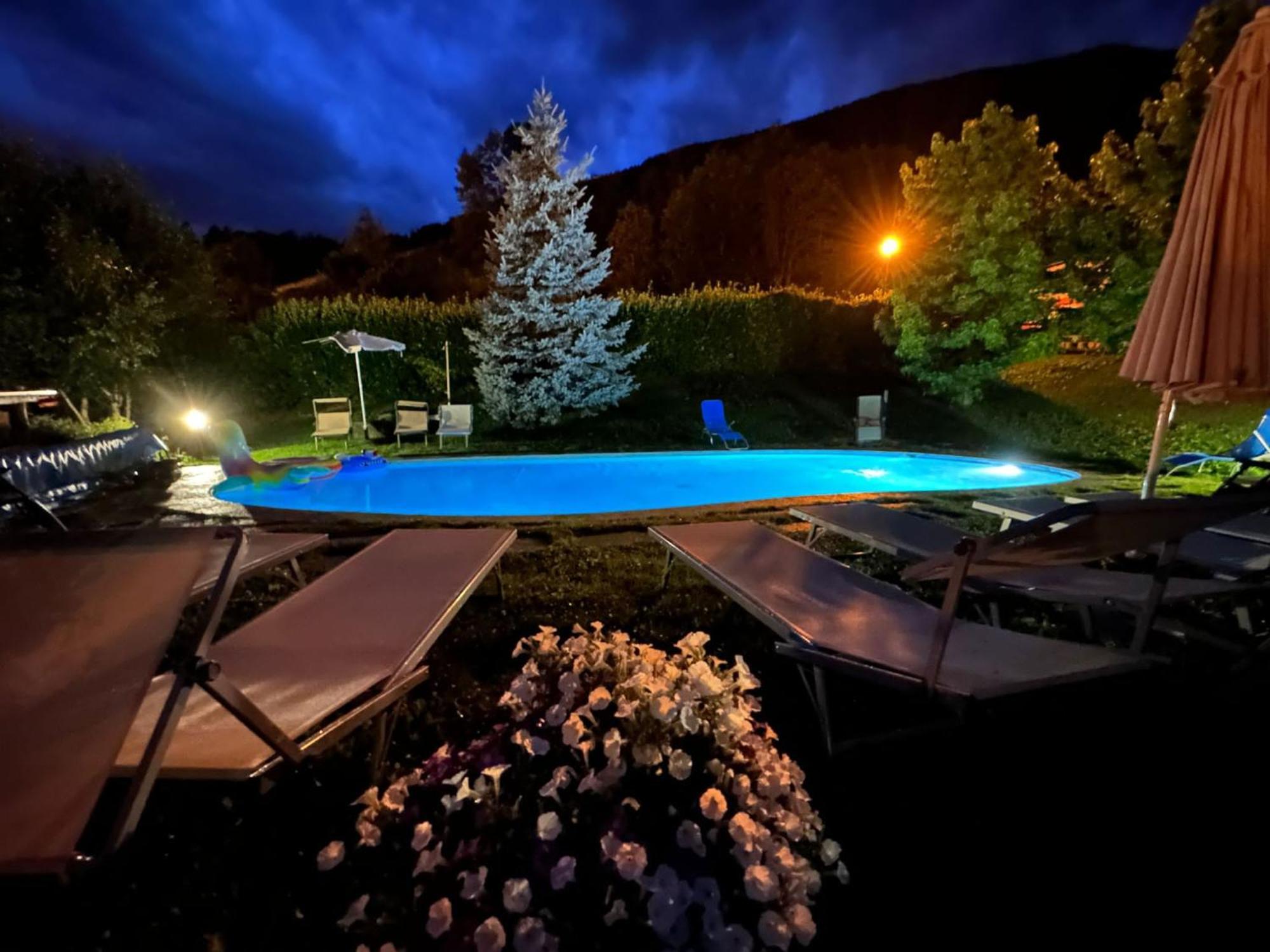 Le Relais De La Grandze Hotel Doues Buitenkant foto