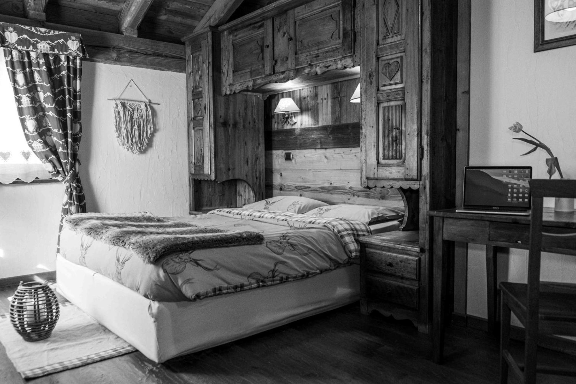 Le Relais De La Grandze Hotel Doues Buitenkant foto