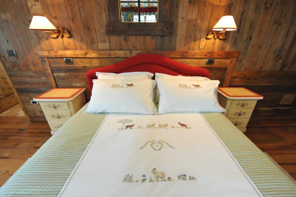 Le Relais De La Grandze Hotel Doues Kamer foto